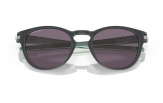 Päikeseprillid OAKLEY Latch Matte Carbon Prizm Grey
