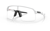 Päikeseprillid OAKLEY Sutro Lite Matte White Photochromic