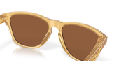 Päikeseprillid OAKLEY Frogskins XS Kylian Mbappé Light Curry Prizm Tungsten