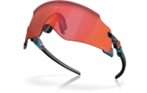 Päikeseprillid OAKLEY Kato Translucent Balsam Prizm Trail Torch