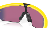 Päikeseprillid OAKLEY Sphaera TDF Matte Yellow Prizm Road
