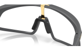 Päikeseprillid OAKLEY RSLV Matte Carbon Photochromic
