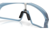 Päikeseprillid OAKLEY RSLV Matte Transparent Stonewash Photochromic
