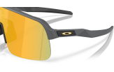 Päikeseprillid OAKLEY Sutro Lite S Matte Carbon Prizm 24k