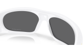 Päikeseprillid OAKLEY Belleville Pearl White Prizm Black