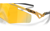 Päikeseprillid OAKLEY QTMN Kato Transparent Light Curry Prizm 24k