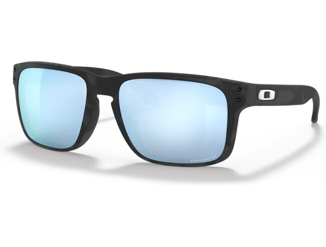Päikeseprillid OAKLEY Holbrook Matte Black Camo Prizm Deep Water Polarized