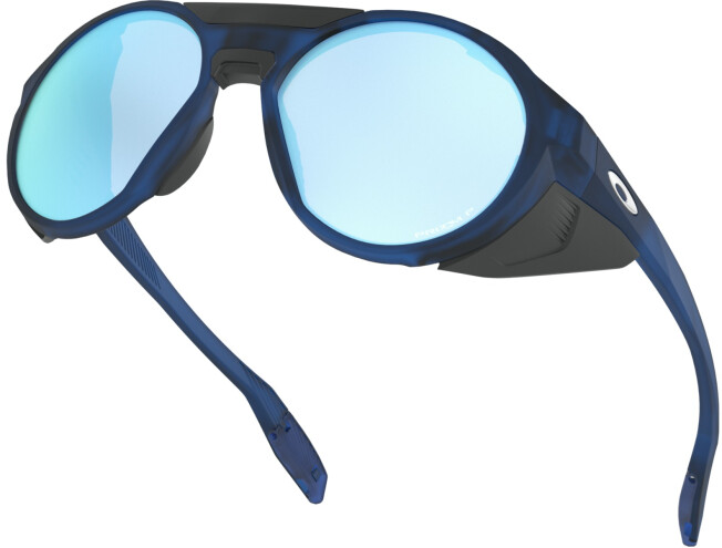 Päikeseprillid OAKLEY Clifden Matte Translucent Blue Prizm Deep Water Polarized