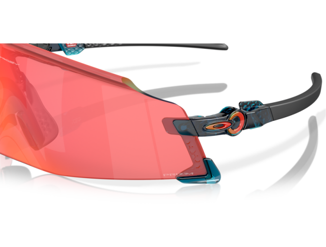 Päikeseprillid OAKLEY Kato Translucent Balsam Prizm Trail Torch