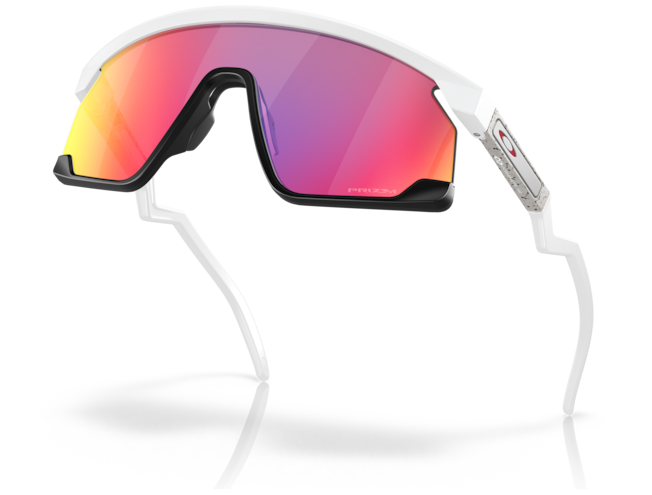 Päikeseprillid OAKLEY BXTR Matte White Prizm Road