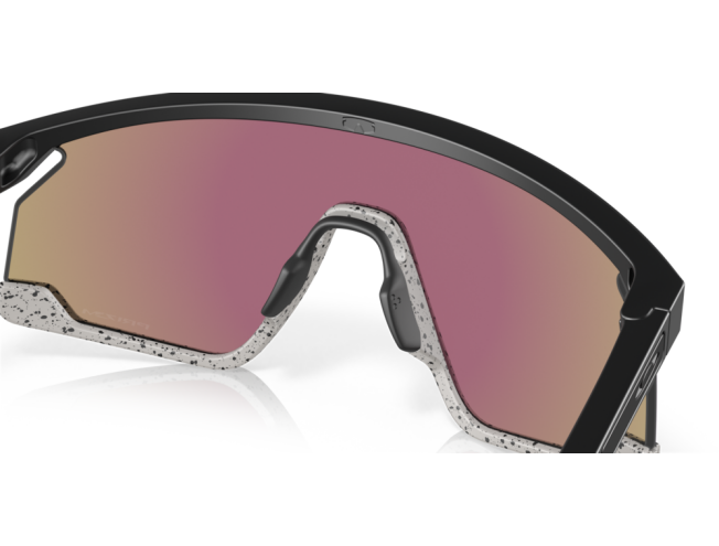 Päikeseprillid OAKLEY BXTR Matte Black Prizm Sapphire