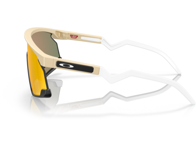 Päikeseprillid OAKLEY BXTR Matte Desert Tan Prizm Ruby