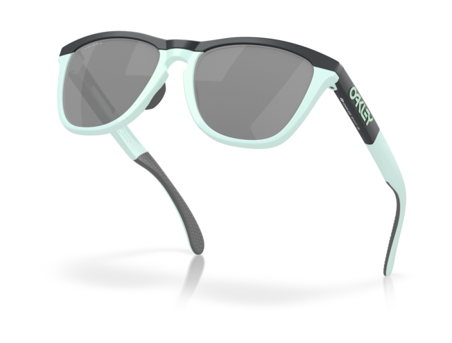 Päikeseprillid OAKLEY Frogskins Range Carbon/Blue Milkshake Prizm Black