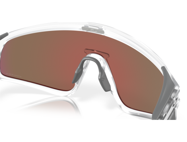 Päikeseprillid OAKLEY Latch Panel Matte Clear Prizm Violet