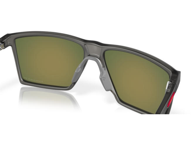 Päikeseprillid OAKLEY Futurity Sun Grey Smoke Prizm Ruby Polarized