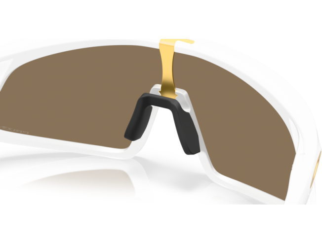 Päikeseprillid OAKLEY RSLV Matte White Prizm 24k