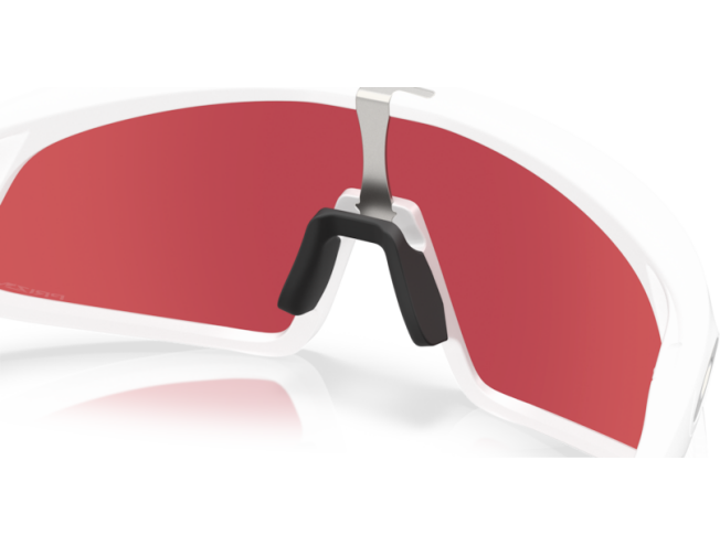 Päikeseprillid OAKLEY RSLV Matte White Prizm Snow Sapphire