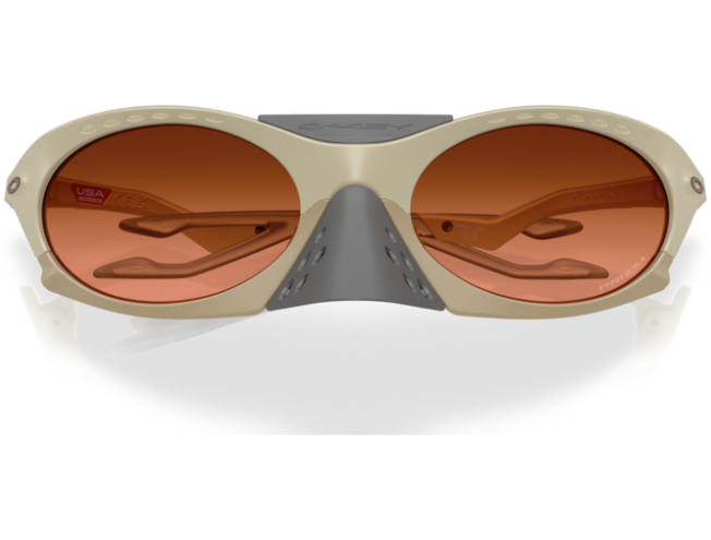 Päikeseprillid OAKLEY Plantaris Matte Sand Prizm Brown Gradient