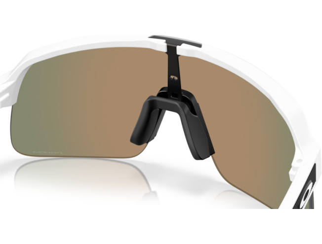 Päikeseprillid OAKLEY Sutro Lite S Matte White Prizm Ruby