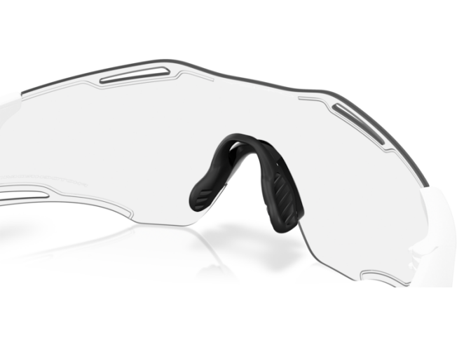 Päikeseprillid OAKLEY Cybr Zero Matte White Photochromic