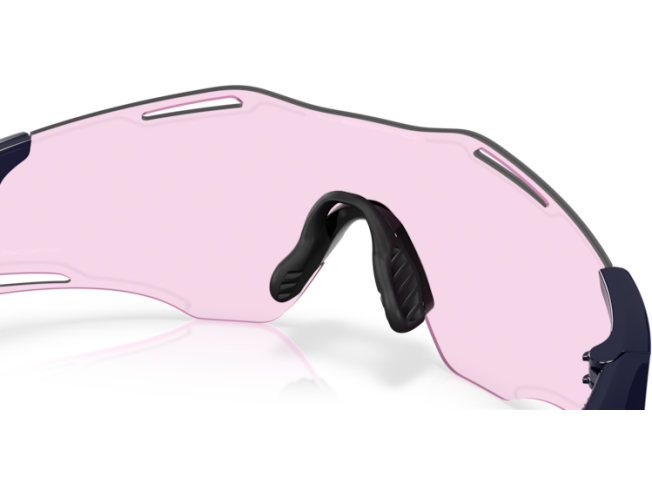 Päikeseprillid OAKLEY Cybr Zero Polished Navy Prizm Low Light