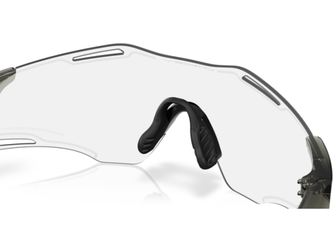 Päikeseprillid OAKLEY Cybr Zero Translucent Grey Smoke Photochromic