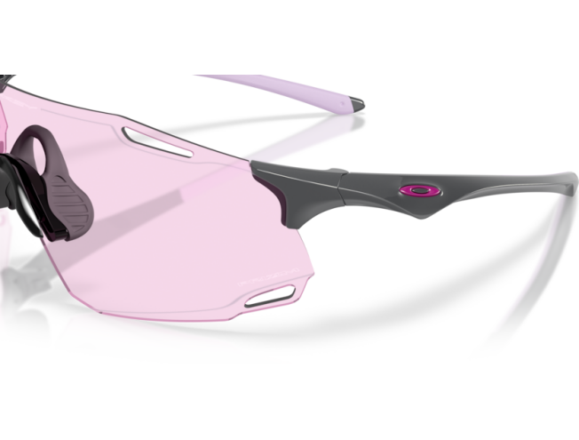 Päikeseprillid OAKLEY Cybr Dyno Polished Carbon Prizm Low Light