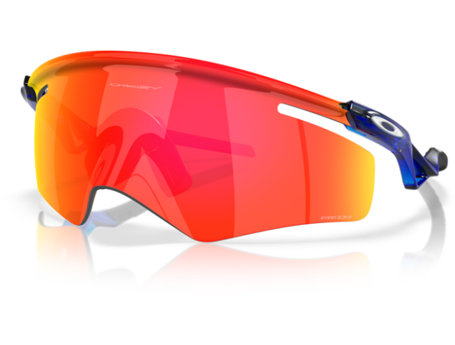 Päikeseprillid OAKLEY QTMN Kato Crystal Blue Prizm Ruby