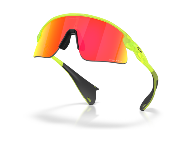 P&auml;ikeseprillid Oakley Stunt Devil Matte Uranium Prizm Ruby