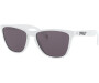 Päikeseprillid OAKLEY Frogskins 35th Anniversary Polished White Prizm Grey